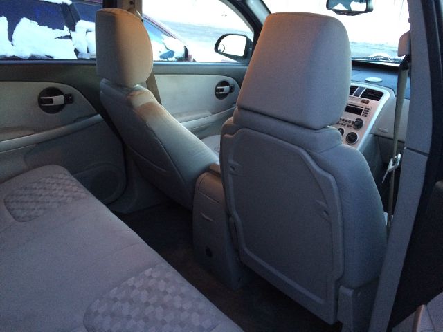 2005 Chevrolet Equinox 2.0L Automatic SE