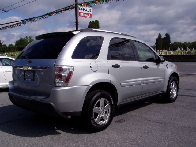 2005 Chevrolet Equinox 1.8T Quattro Sedan 4D