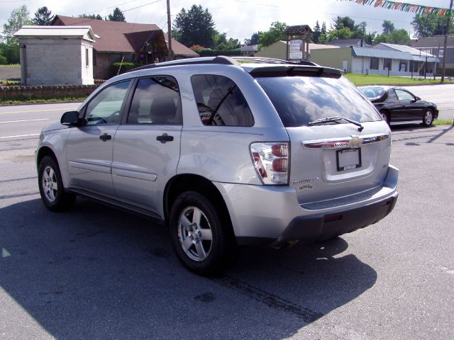 2005 Chevrolet Equinox 1.8T Quattro Sedan 4D
