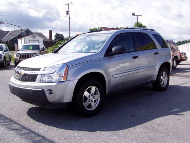 2005 Chevrolet Equinox 1.8T Quattro Sedan 4D