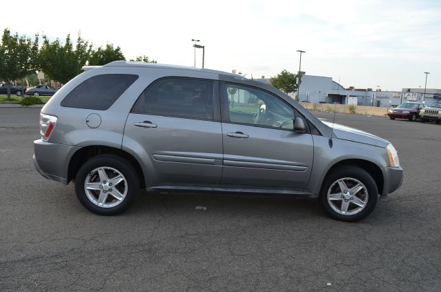 2005 Chevrolet Equinox 2.0L Automatic SE