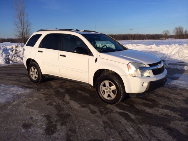 2005 Chevrolet Equinox 1.8T Quattro Sedan 4D
