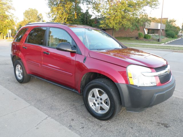 2005 Chevrolet Equinox 1.8T Quattro Sedan 4D