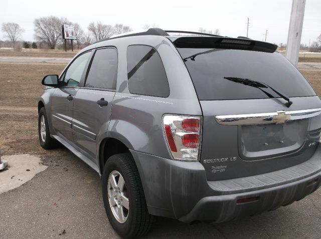 2005 Chevrolet Equinox 1.8T Quattro Sedan 4D