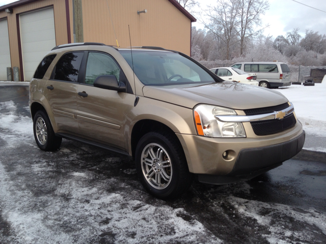 2005 Chevrolet Equinox 1.8T Quattro Sedan 4D