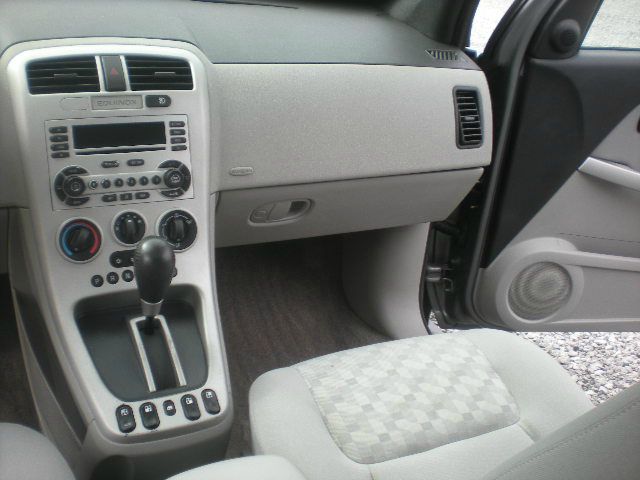 2005 Chevrolet Equinox 2.0L Automatic SE