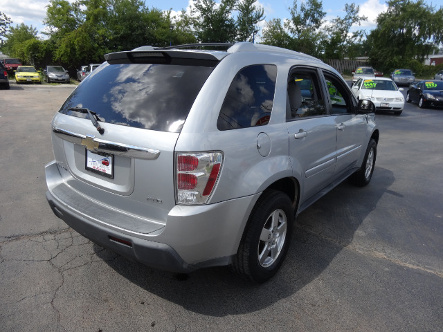 2005 Chevrolet Equinox 2.0L Automatic SE