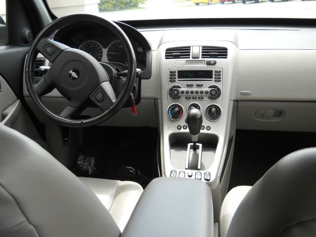 2005 Chevrolet Equinox 2.0L Automatic SE