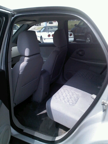 2005 Chevrolet Equinox 2.0L Automatic SE