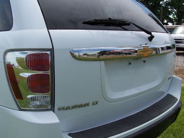 2006 Chevrolet Equinox 2.0L Automatic SE