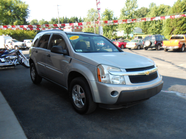 2006 Chevrolet Equinox 1.8T Quattro Sedan 4D