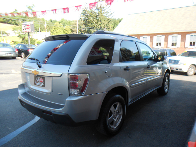 2006 Chevrolet Equinox 1.8T Quattro Sedan 4D