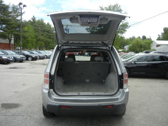 2006 Chevrolet Equinox 2.0L Automatic SE