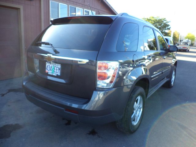 2007 Chevrolet Equinox SXT Wheelchair Accessible Van