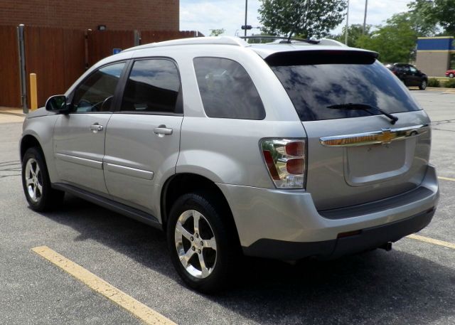 2007 Chevrolet Equinox SXT Wheelchair Accessible Van