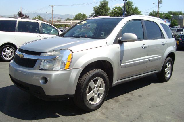 2008 Chevrolet Equinox SXT Wheelchair Accessible Van