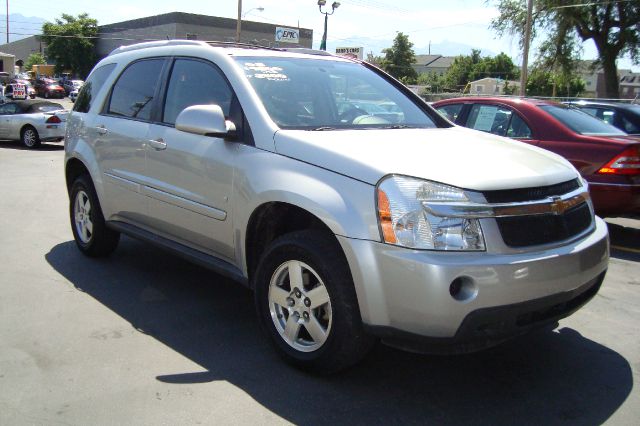 2008 Chevrolet Equinox SXT Wheelchair Accessible Van