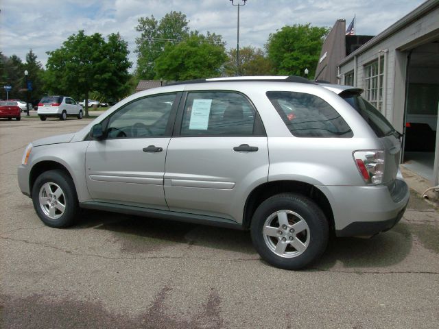 2008 Chevrolet Equinox 1.8T Quattro Sedan 4D