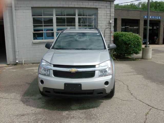 2008 Chevrolet Equinox 1.8T Quattro Sedan 4D