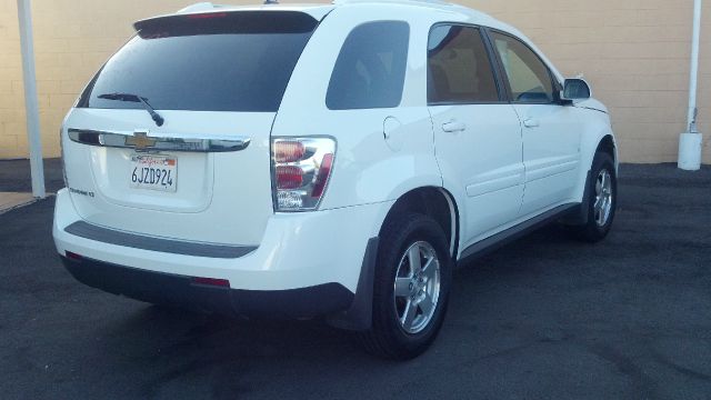 2008 Chevrolet Equinox SXT Wheelchair Accessible Van