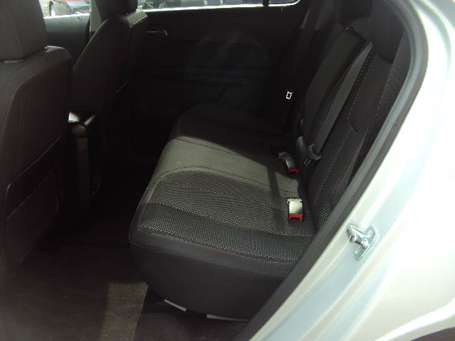 2010 Chevrolet Equinox 2.0L Automatic SE