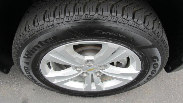 2010 Chevrolet Equinox Passenger Van AWD