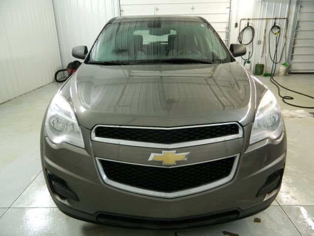 2010 Chevrolet Equinox 1.8T Quattro Sedan 4D