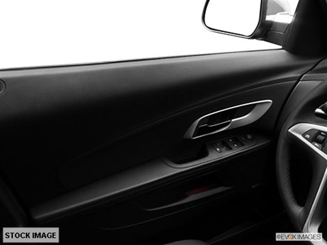 2011 Chevrolet Equinox SL1