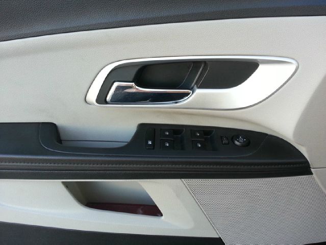 2011 Chevrolet Equinox 3.0cl W/leath