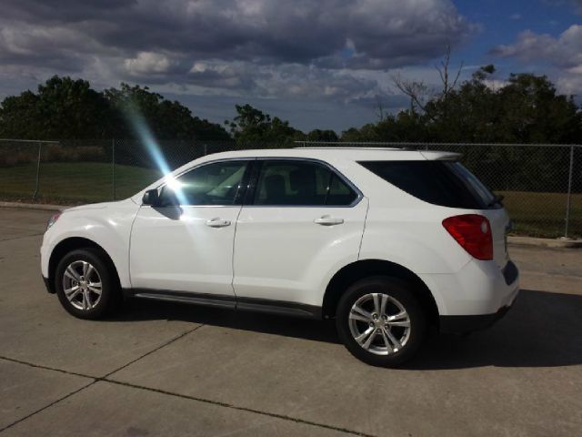 2011 Chevrolet Equinox 1.8T Quattro Sedan 4D
