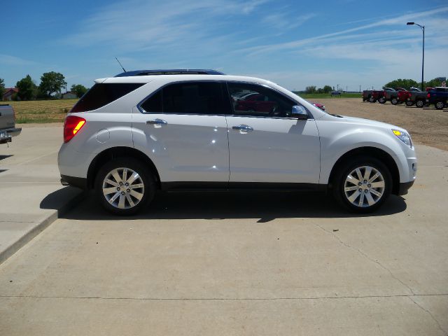 2011 Chevrolet Equinox REG CAB 137.0 WB, 60.4 CA