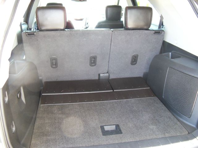 2011 Chevrolet Equinox REG CAB 137.0 WB, 60.4 CA