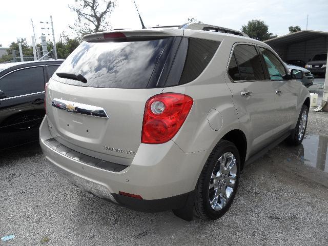2011 Chevrolet Equinox SLE SLT WT