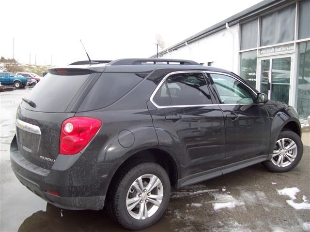 2011 Chevrolet Equinox 4dr Sdn I4 CVT 2.5