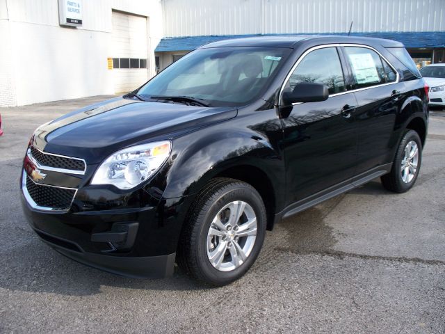 2014 Chevrolet Equinox 1.8T Quattro Sedan 4D