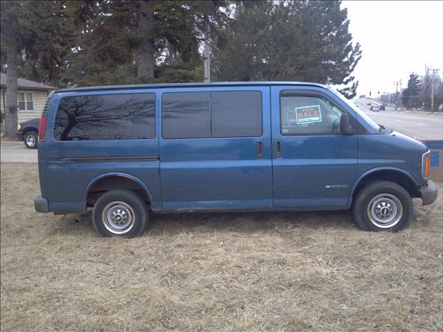 1997 Chevrolet Express LS 4X4