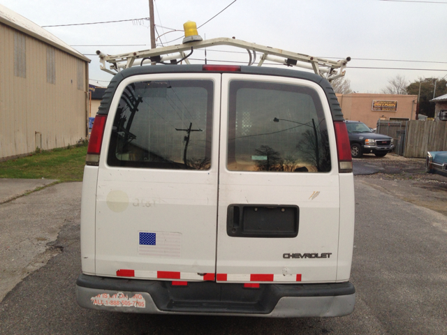 1997 Chevrolet Express 2004.5 4dr Sdn 1.8T Quattro Au