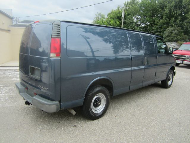 1999 Chevrolet Express Club Cab 155 WB HD 4WD