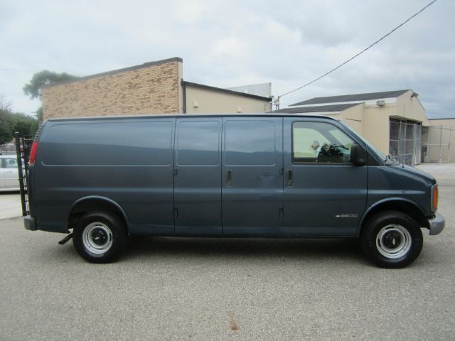 1999 Chevrolet Express Club Cab 155 WB HD 4WD