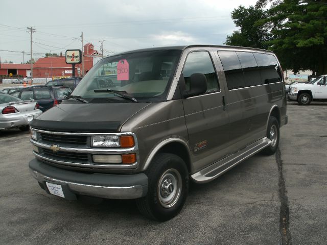 1999 Chevrolet Express REG WB
