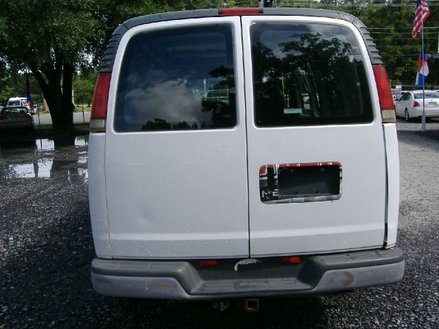 2000 Chevrolet Express Coupe 4D