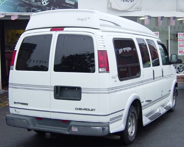 2000 Chevrolet Express Manual