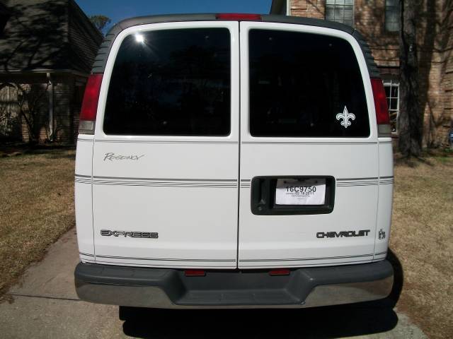 2000 Chevrolet Express Series II - 1SC