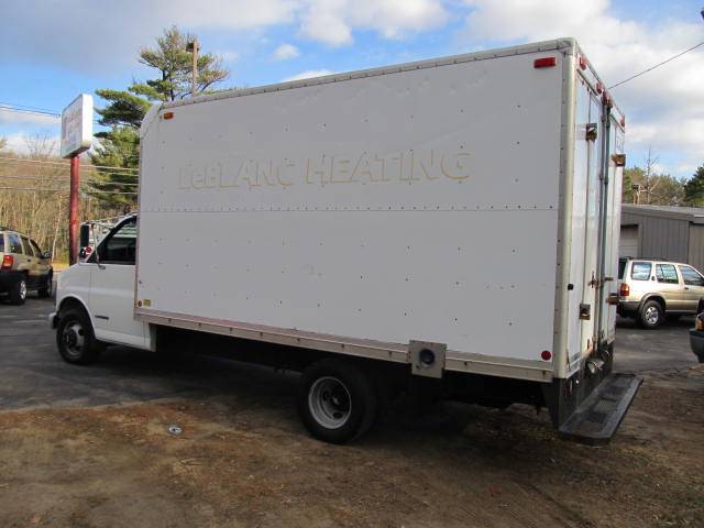 2000 Chevrolet Express Unknown