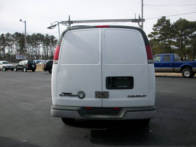 2000 Chevrolet Express Base
