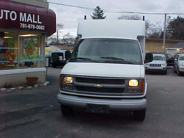 2001 Chevrolet Express Unknown