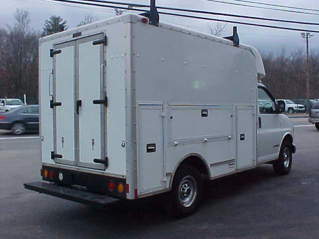 2001 Chevrolet Express Unknown