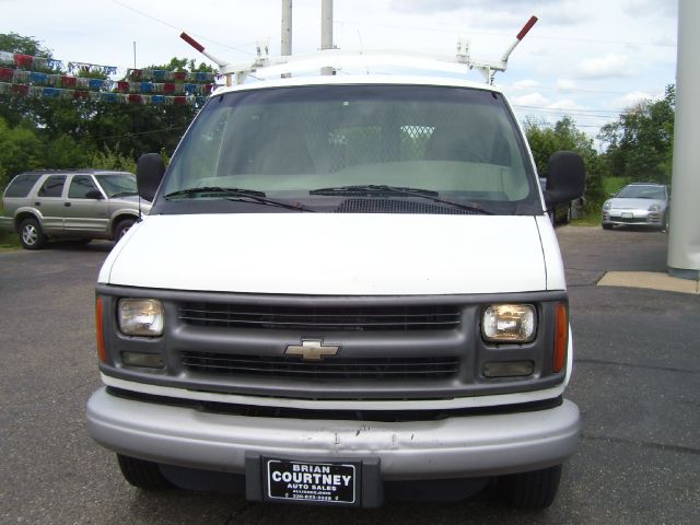 2001 Chevrolet Express Coupe 4D