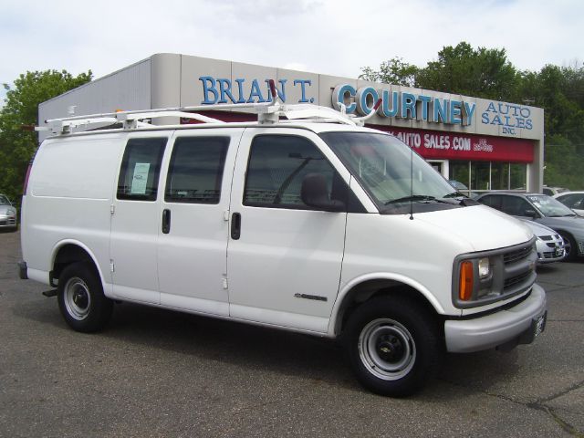 2001 Chevrolet Express Coupe 4D