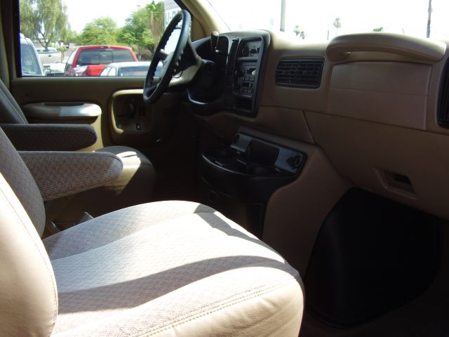 2001 Chevrolet Express Ls/5.3l/3rd ROW
